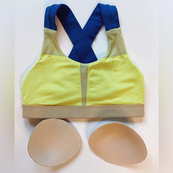 Lululemon All Sport Bra, white and blue. Small. Mesh, Power Luxtreme. - Picture 7 of 14